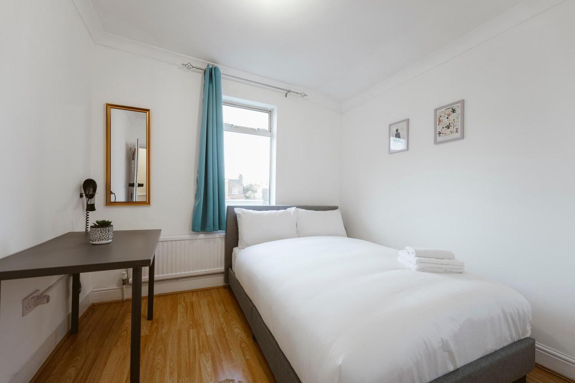 Stratford Double Rooms - 29 London Exteriör bild
