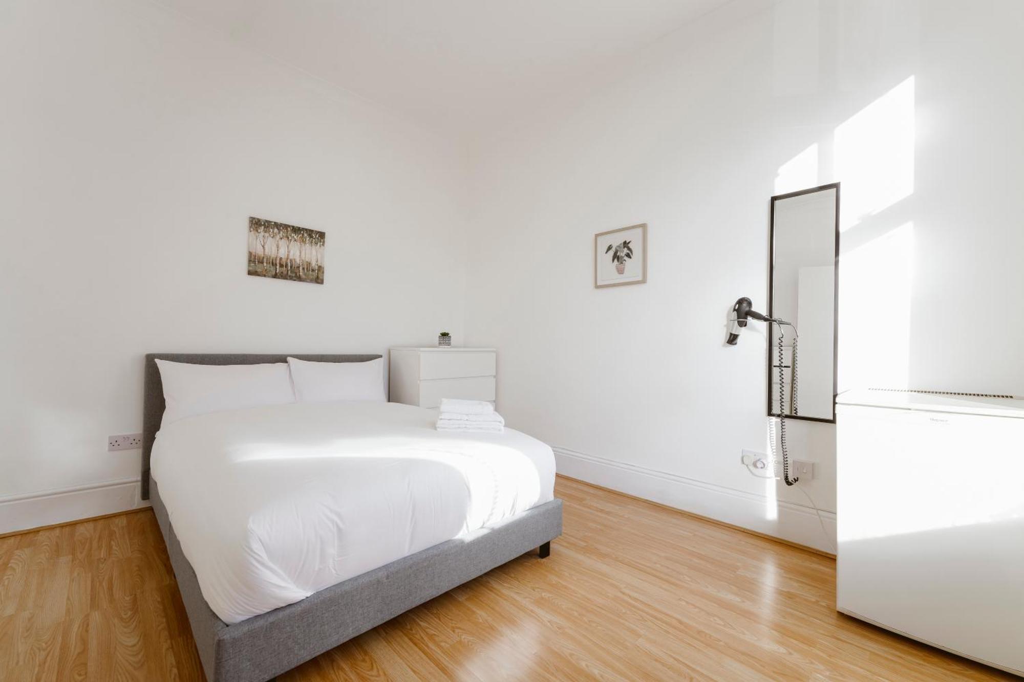 Stratford Double Rooms - 29 London Exteriör bild