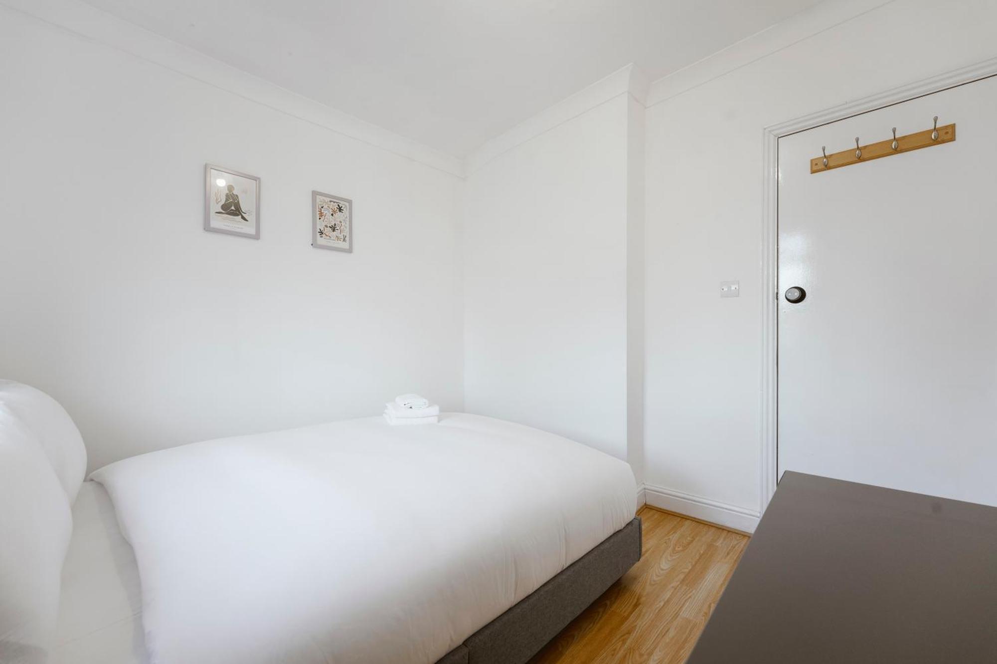 Stratford Double Rooms - 29 London Exteriör bild