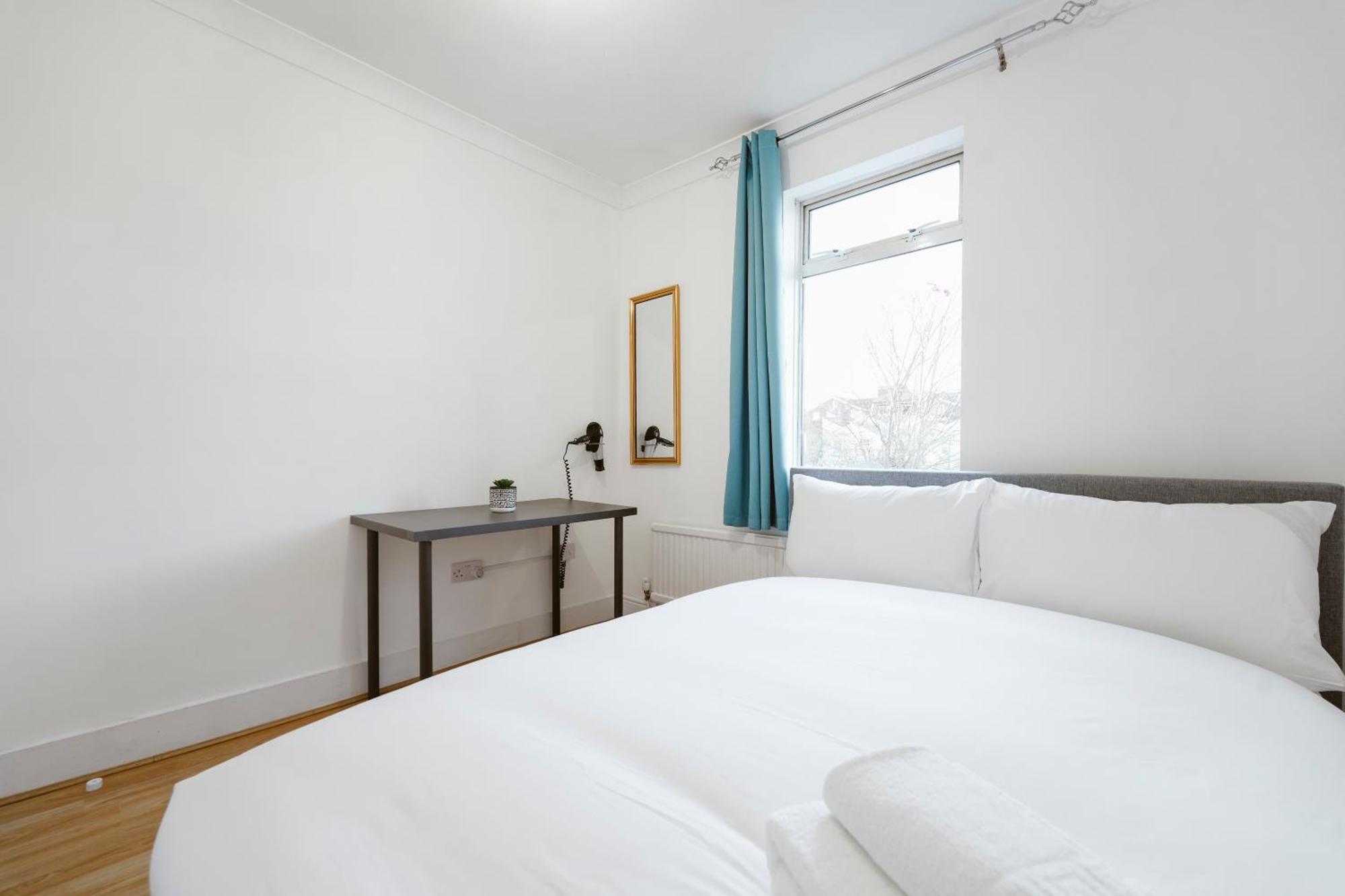 Stratford Double Rooms - 29 London Exteriör bild